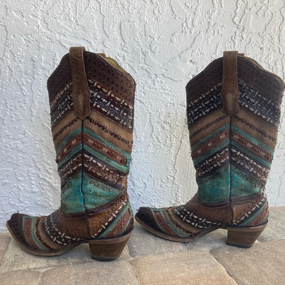 Aztec Style Cowgirl Boots - Picture 4 of 10